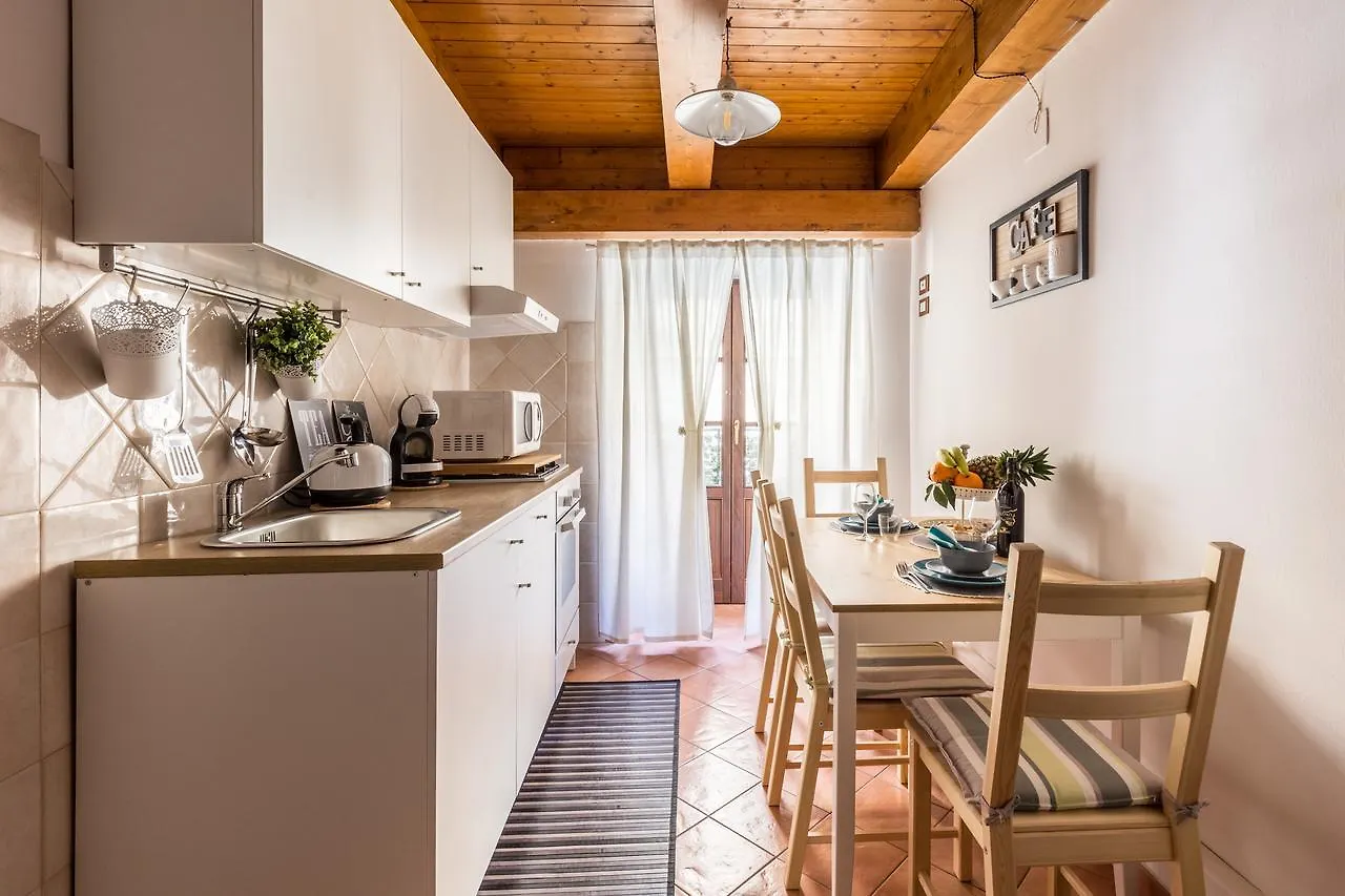 Alle Scalette Apartment Palermo 0*,  Italy